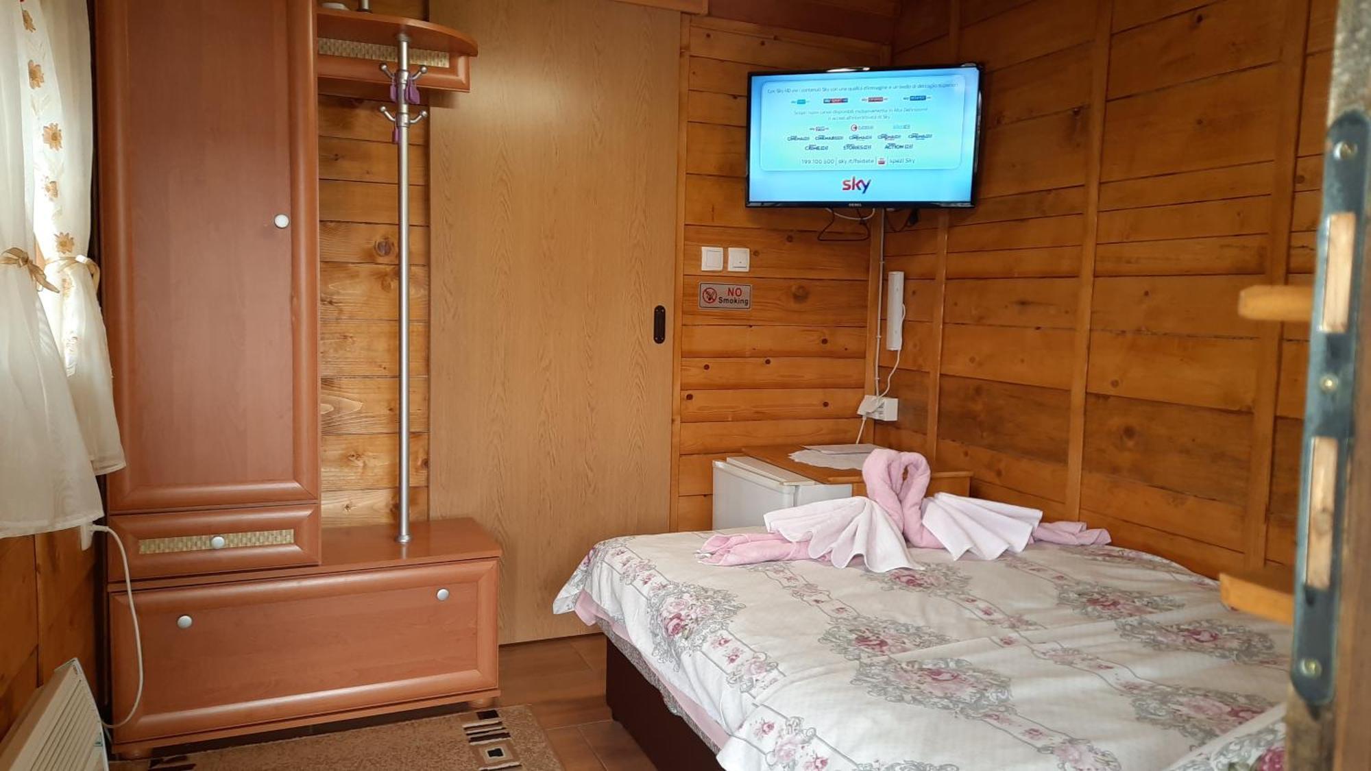 Etno Selo Eden Hotel Zeravacki Potok ห้อง รูปภาพ