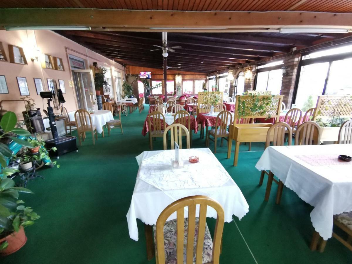 Etno Selo Eden Hotel Zeravacki Potok ภายนอก รูปภาพ